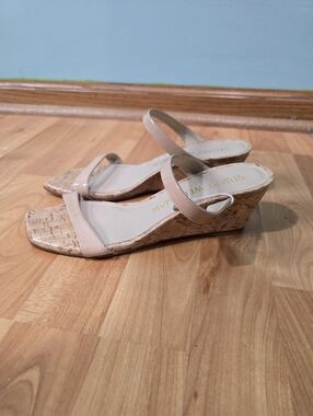 Stuart Weitzman Aleena 50 patent leather wedge sandals Size 8 Summer Wedding